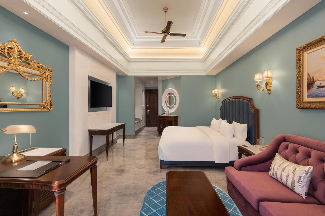 Hotel Hillock Ahmedabad Luaran gambar