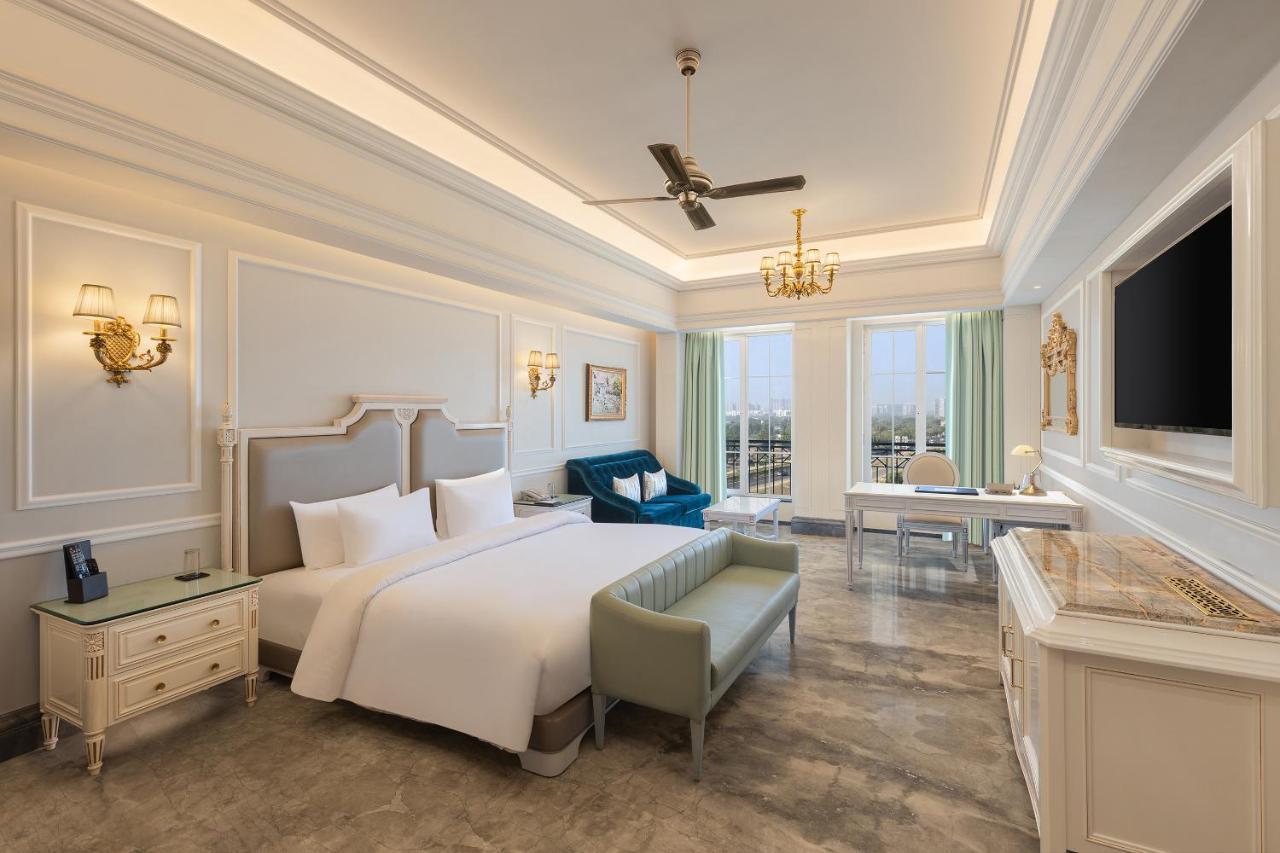 Hotel Hillock Ahmedabad Luaran gambar