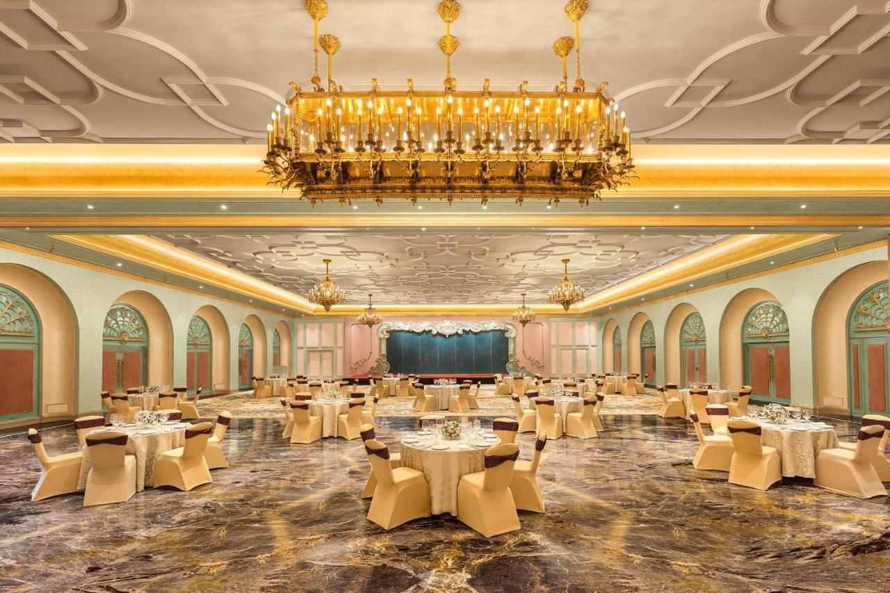 Hotel Hillock Ahmedabad Luaran gambar