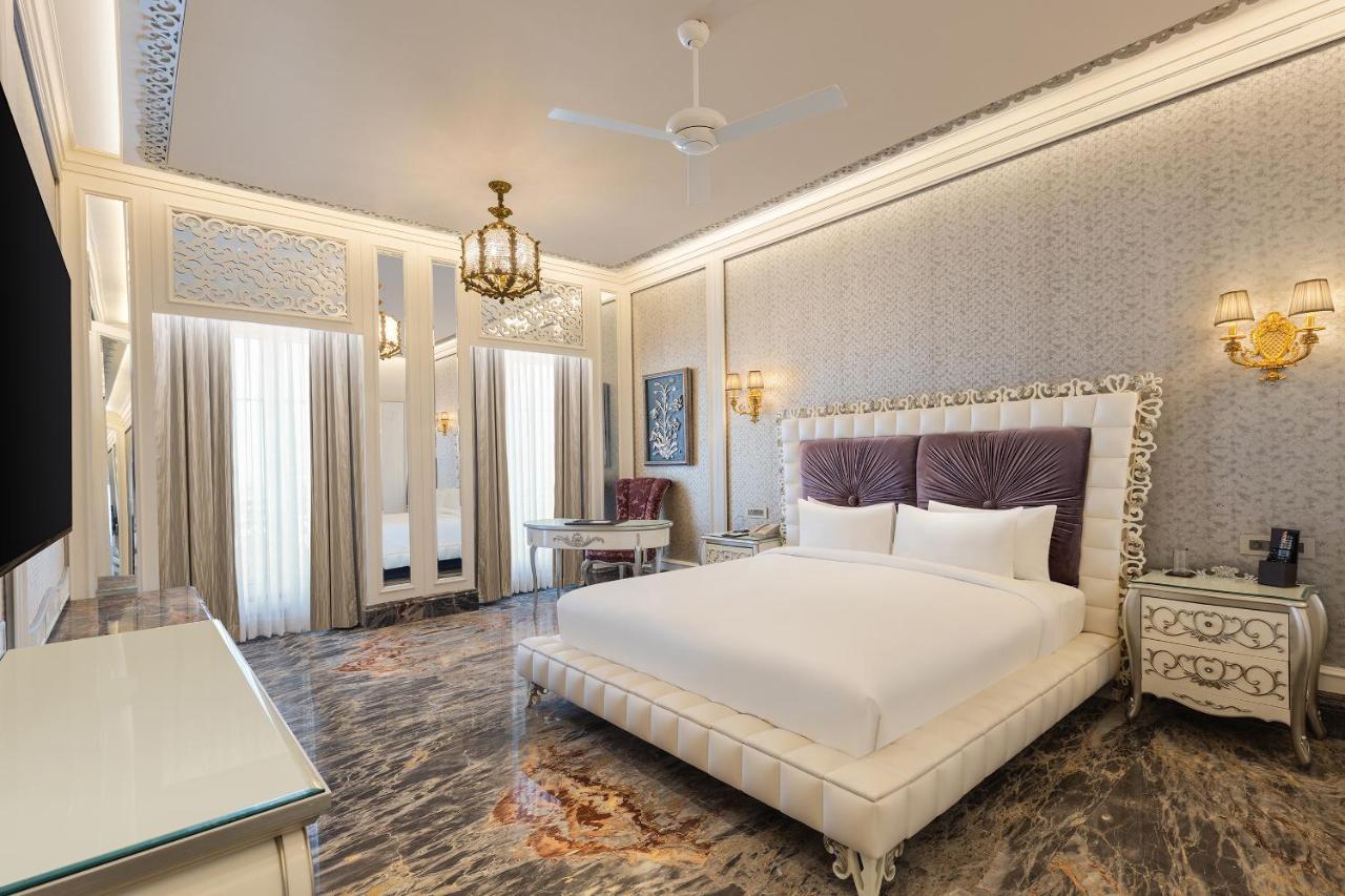 Hotel Hillock Ahmedabad Luaran gambar